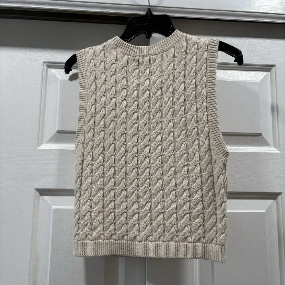 Abercrombie & Fitch Cream Cable Knit Sweater Vest Size S